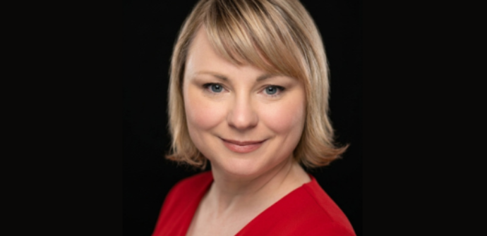 Foto der Projektleitung, Frau mittleren Alters